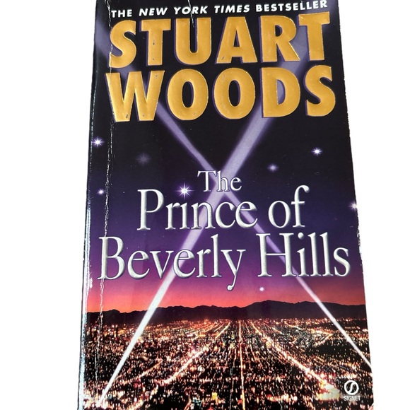 3 Stuart Woods Paper Back Novels - Picture 4 of 7